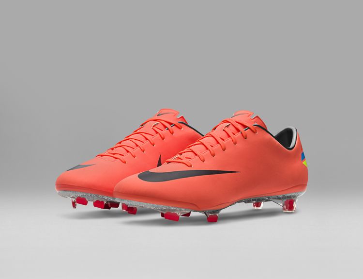 2011_Nike_Mercurial_Vapor_VIII_original