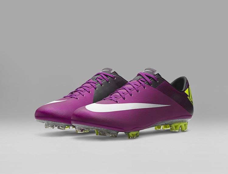 2011_Nike_Superfly_III__original