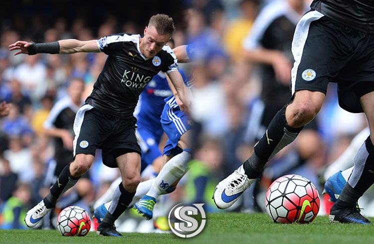 Jamie Vardy (Leicester) - Nike HyperVenom Phantom II Vahrez
