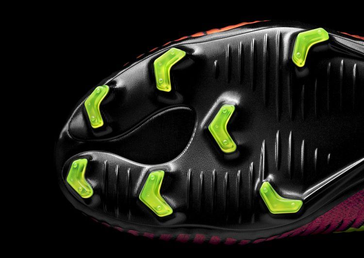 Tacchetti nuova Nike Mercurial Superfly V e Vapor XI
