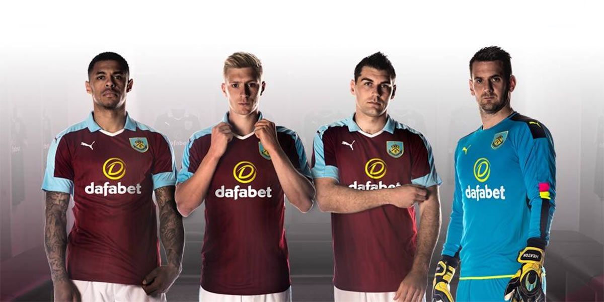 Presentazione maglia Burnley 2016-17