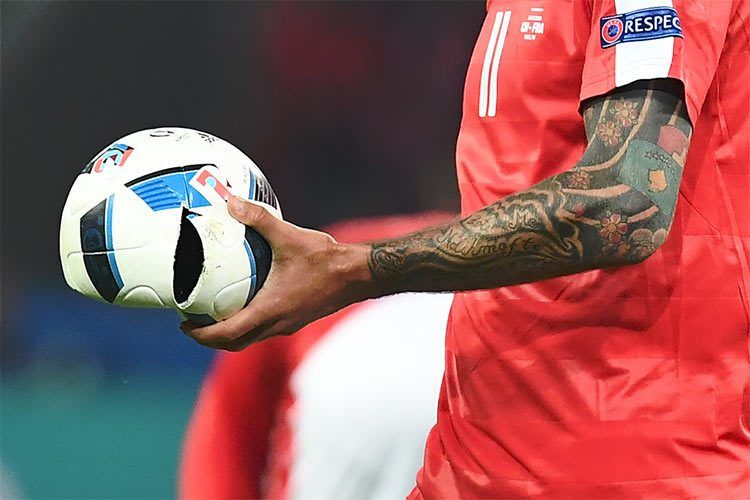 Pallone bucato in Svizzera-Francia