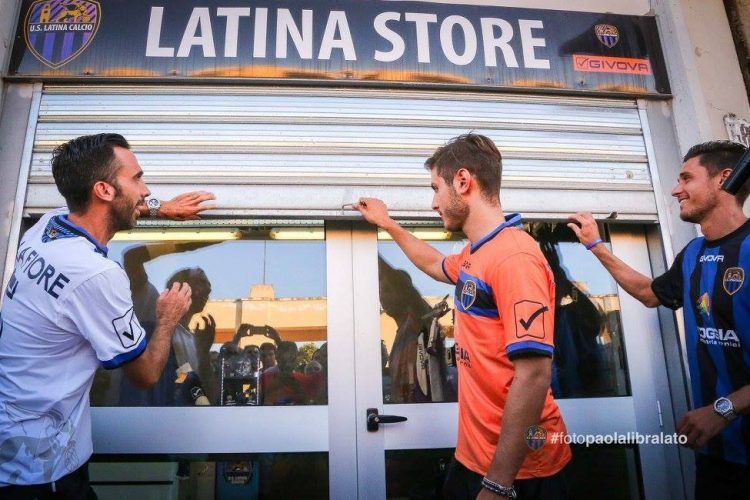 Latina maglie Serie B 2016-2017