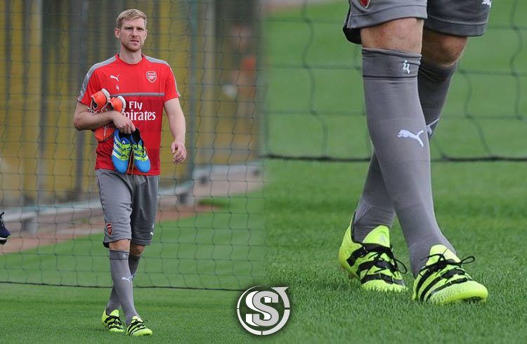 Per Mertesacker (Arsenal) - adidas ACE 16.1
