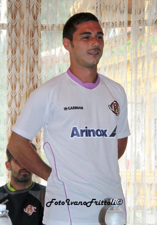 Seconda maglia Cremonese 2016-2017