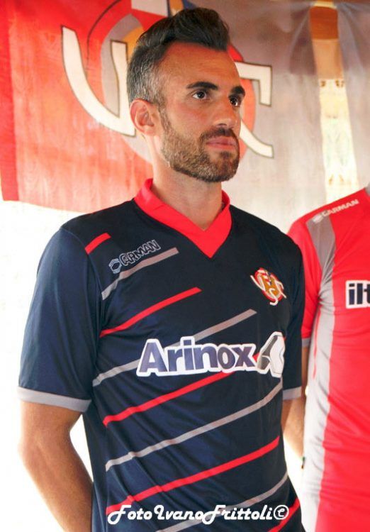 Terza maglia Cremonese 2016-2017