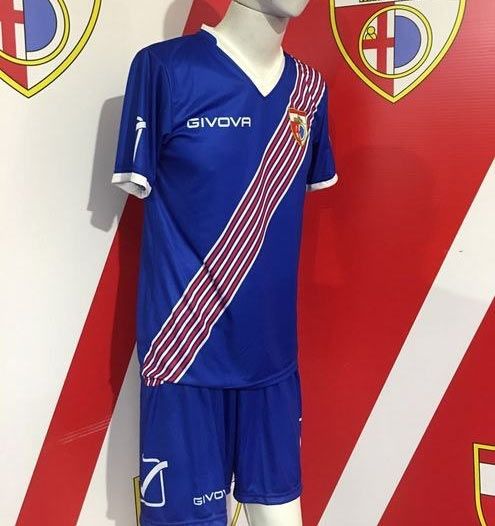 Mantova Calcio terza maglia blu 2016-2017