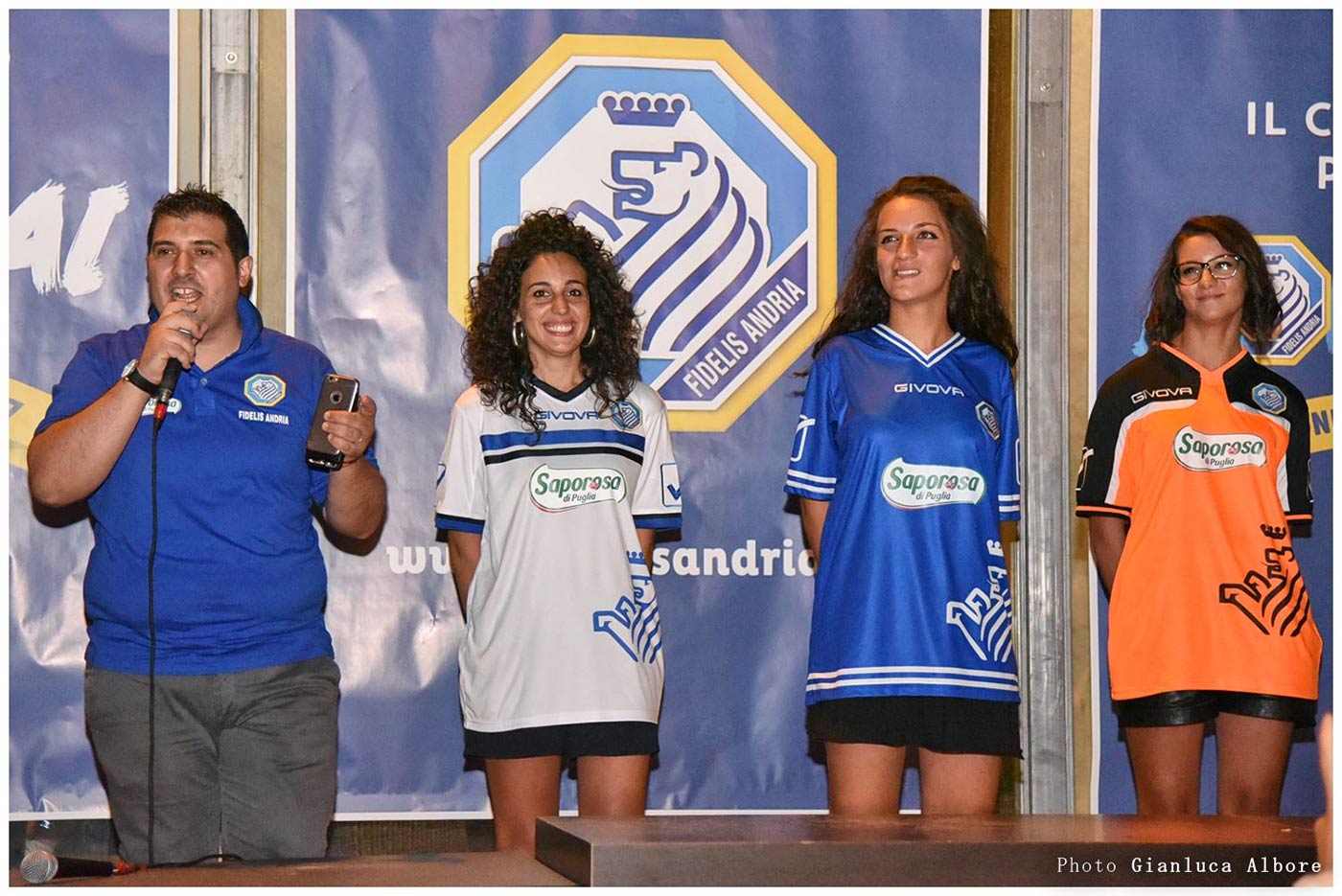 Presentazione divise Fidelis Andria 2016-17