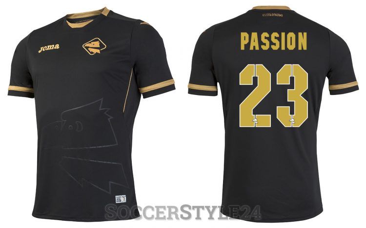 Terza maglia Palermo 2016-17 nera