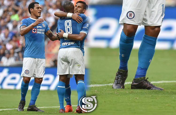 Aldo Ramirez (Cruz Azul) - adidas ACE 16.1 PrimeKnit