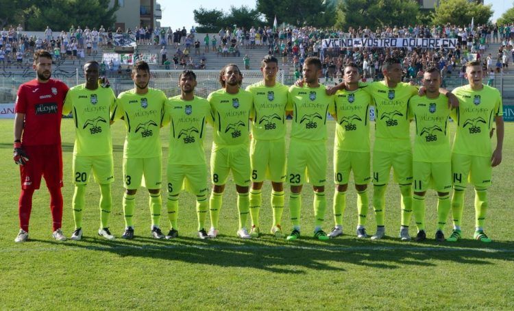 Terza divisa Monopoli Calcio 2016-2017