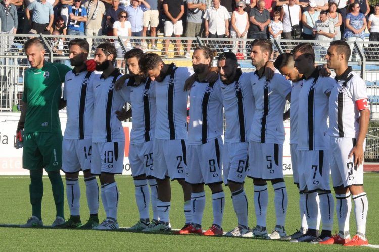 Terza maglia Siena 2016-2017