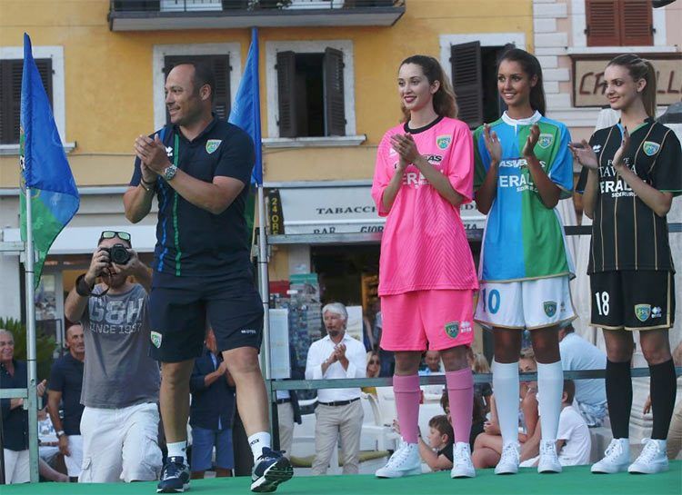 Kit FeralpiSalò 2016-17 Erreà
