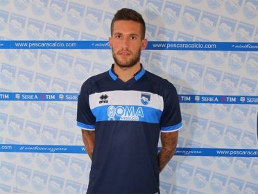 Terza maglia Pescara 2016-2017