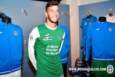 Maglia Novara verde portiere 2016-2017
