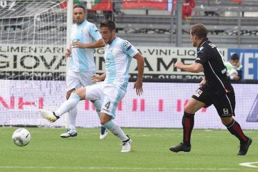 Divisa Entella home 2016-17 biancoceleste