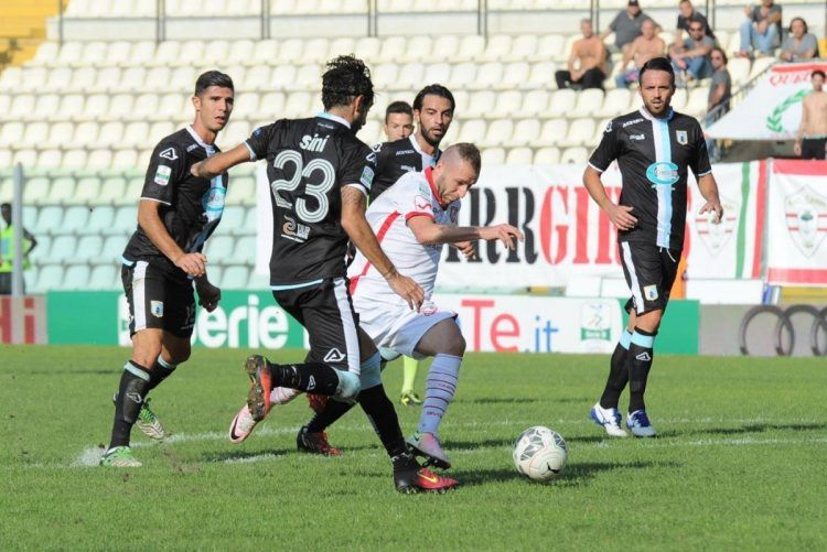 Divisa trasferta Virtus Entella 2016-2017