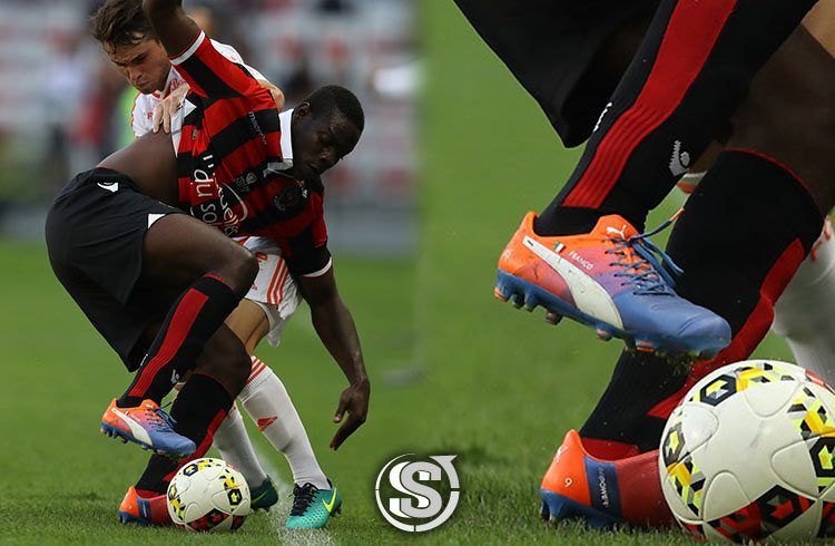 Mario Balotelli (Nizza) - Puma EvoPower 1.3