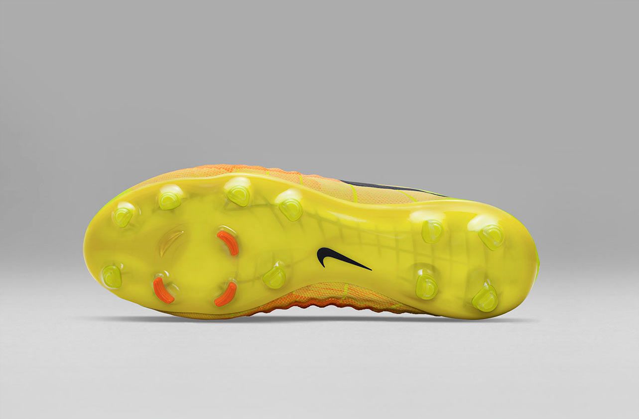 Come scegliere la suola delle scarpe da calcio Nike, intervista a Max Blau