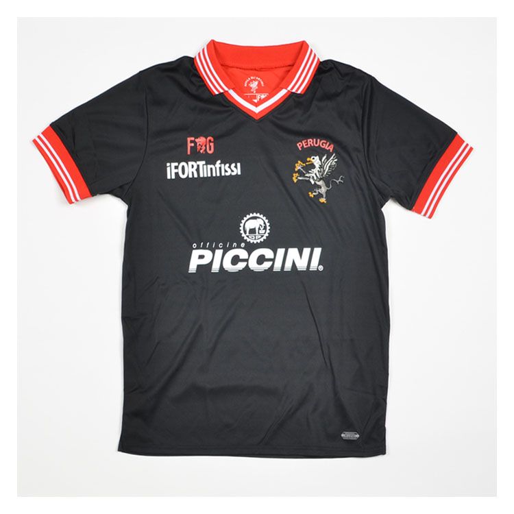 Terza maglia Perugia nera 2016-2017