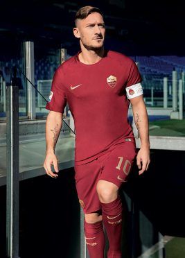 Divisa AS Roma derby Lazio 2016-17