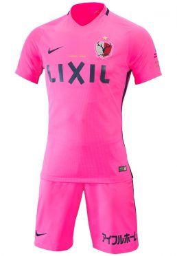 Kashima Antlers seconda maglia 2017 rosa