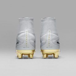 Scarpe Mercurial Superfly Vitorias viste da dietro