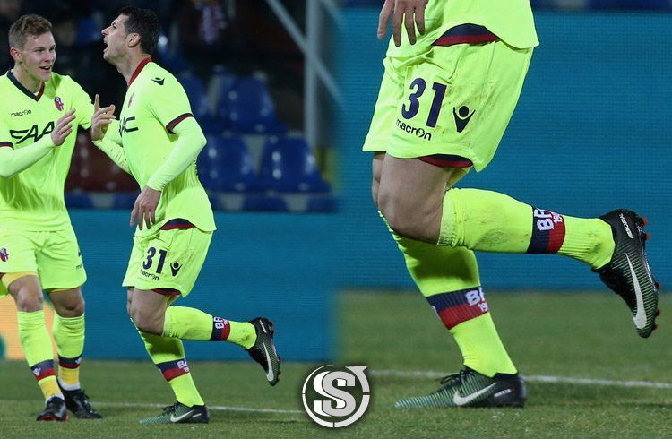 Dzemaili (Bologna) - Nike Mercurial Vapor XI