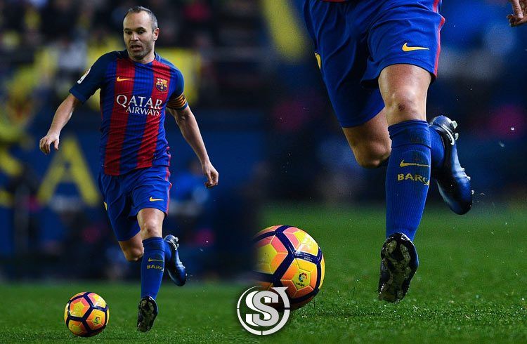 Andres Iniesta (Barcellona) - Nike Magista Opus II