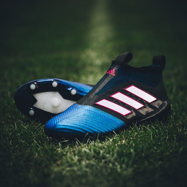 ACE 17 Purecontrol Blue Blast, collezione adidas