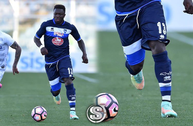 Sulley Muntari (Pescara) - Nike Magista Obra