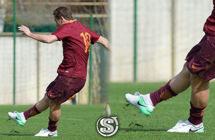 Francesco Totti (Roma) - Nike Tiempo Legend VI