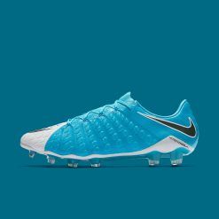 Nike Hypervenom Phantom basse colori azzurro e bianco