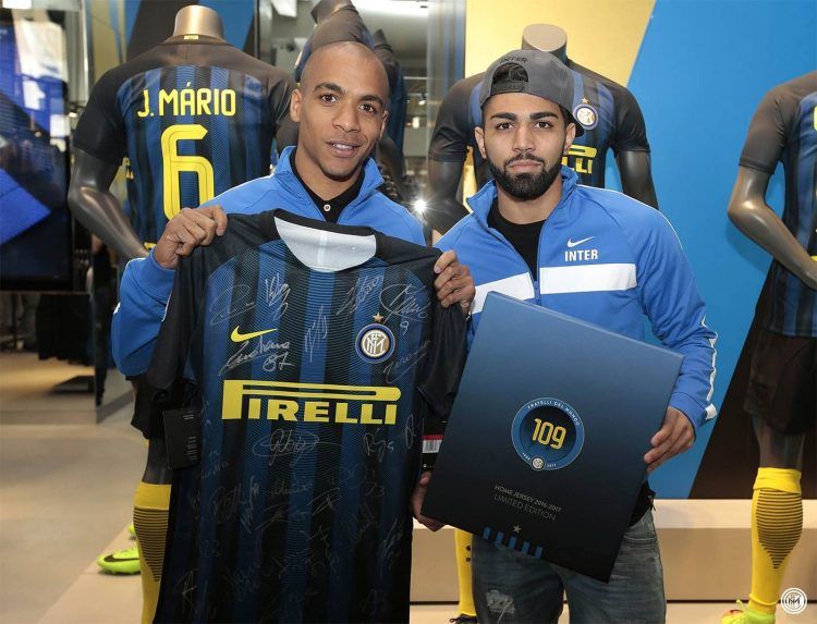 Joao Mario e Gabigol all'Inter Store