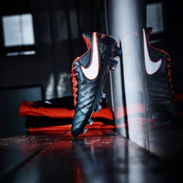 Scarpe Nike Tiempo Legend Derby rosse