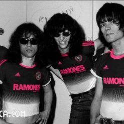 The Ramones divise adidas Rock