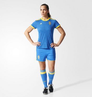 Divisa Svezia away 2017 blu adidas