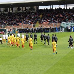 Spezia-Benevento ingresso in campo