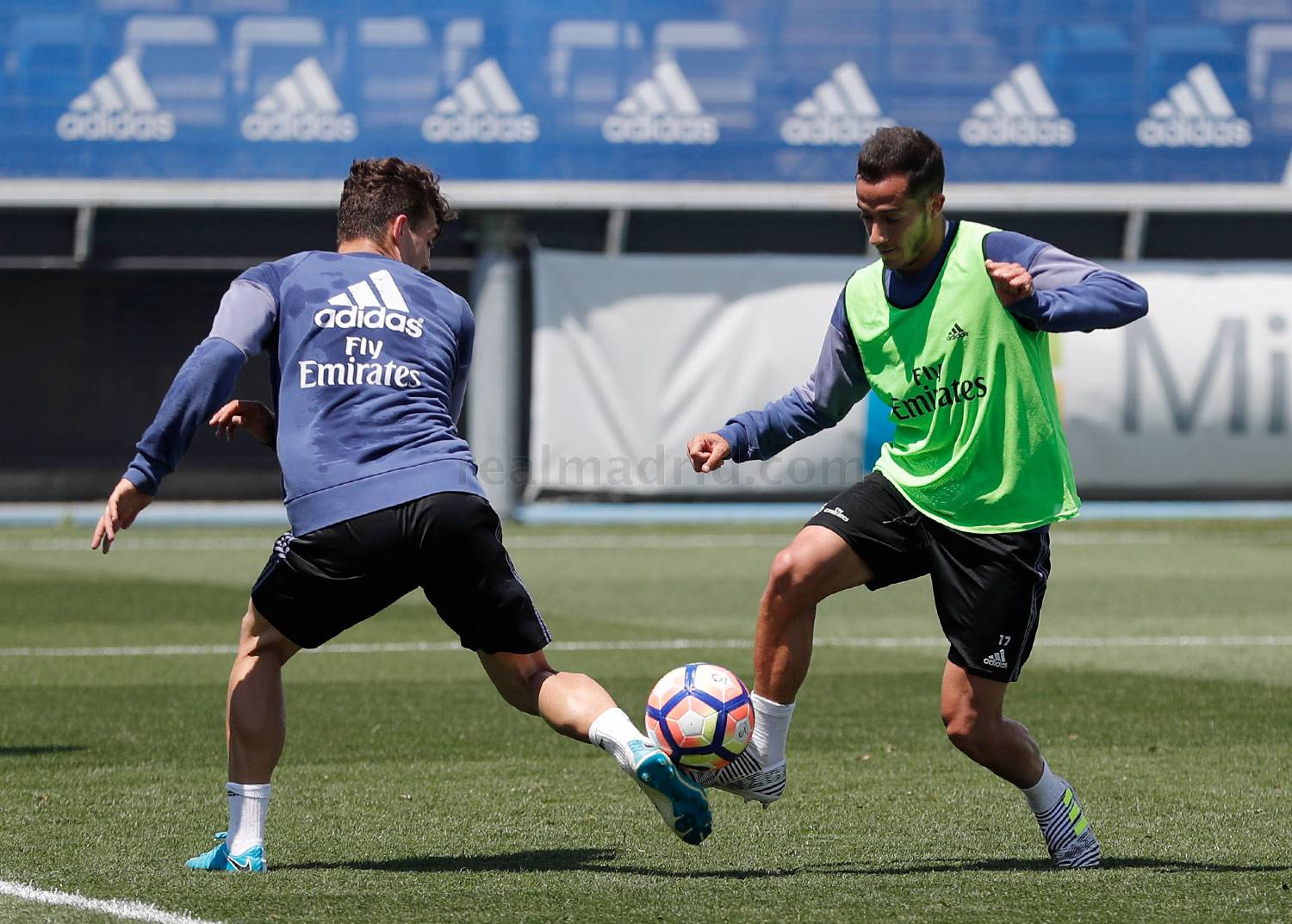 adidas-nemeziz-vazquez