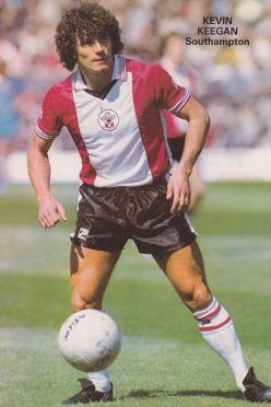 Kevein Keegan con la maglia dei Saints anni 80