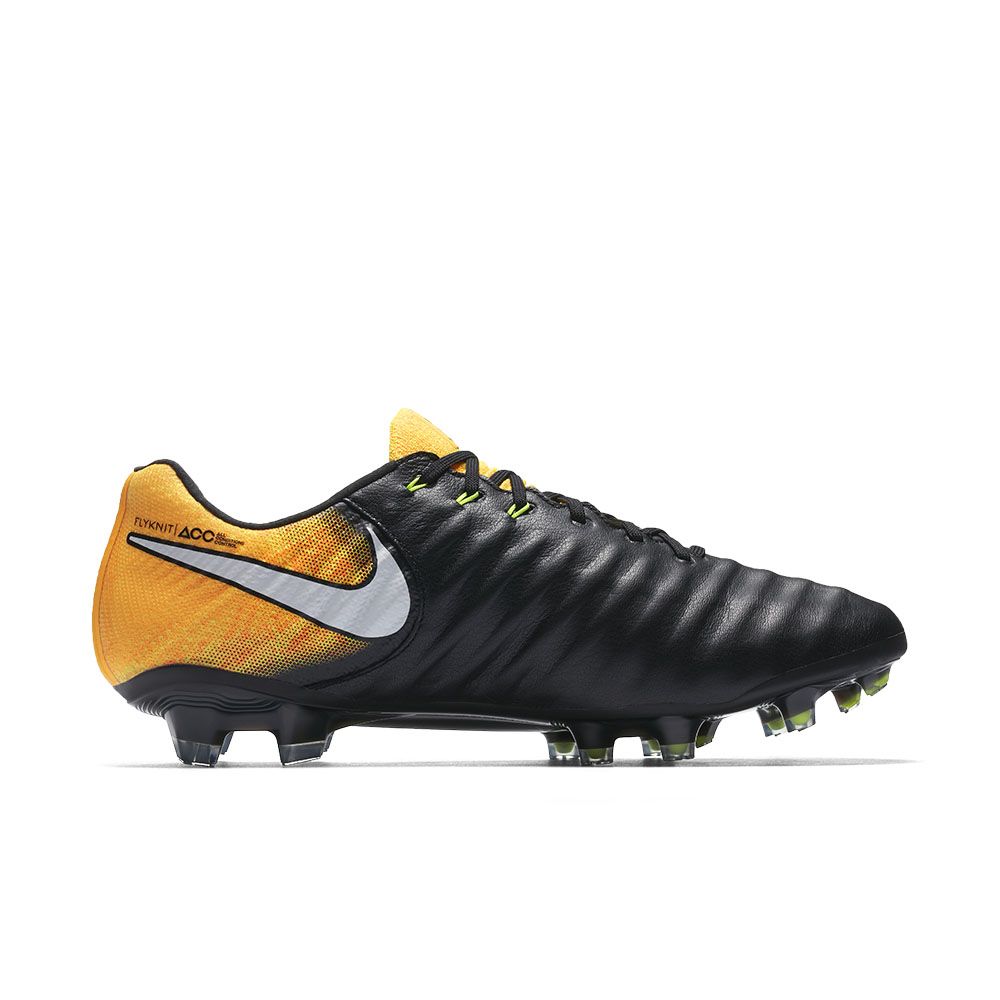 nike tiempo pelle