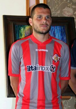 Prima maglia Cremonese 2017-2018
