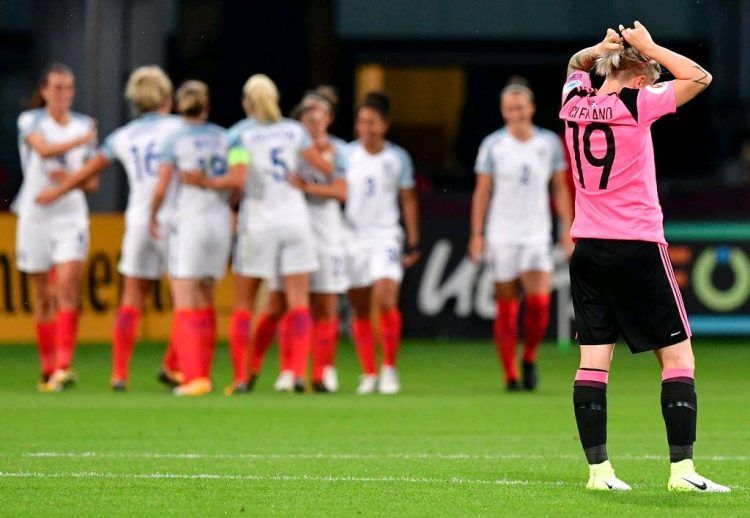 Divisa rosa Scozia femminile 2017