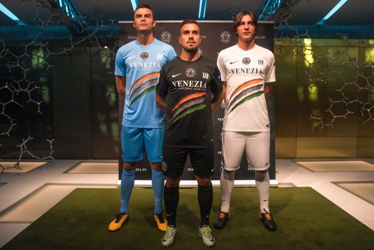 Divise Venezia 2017-2018 Nike