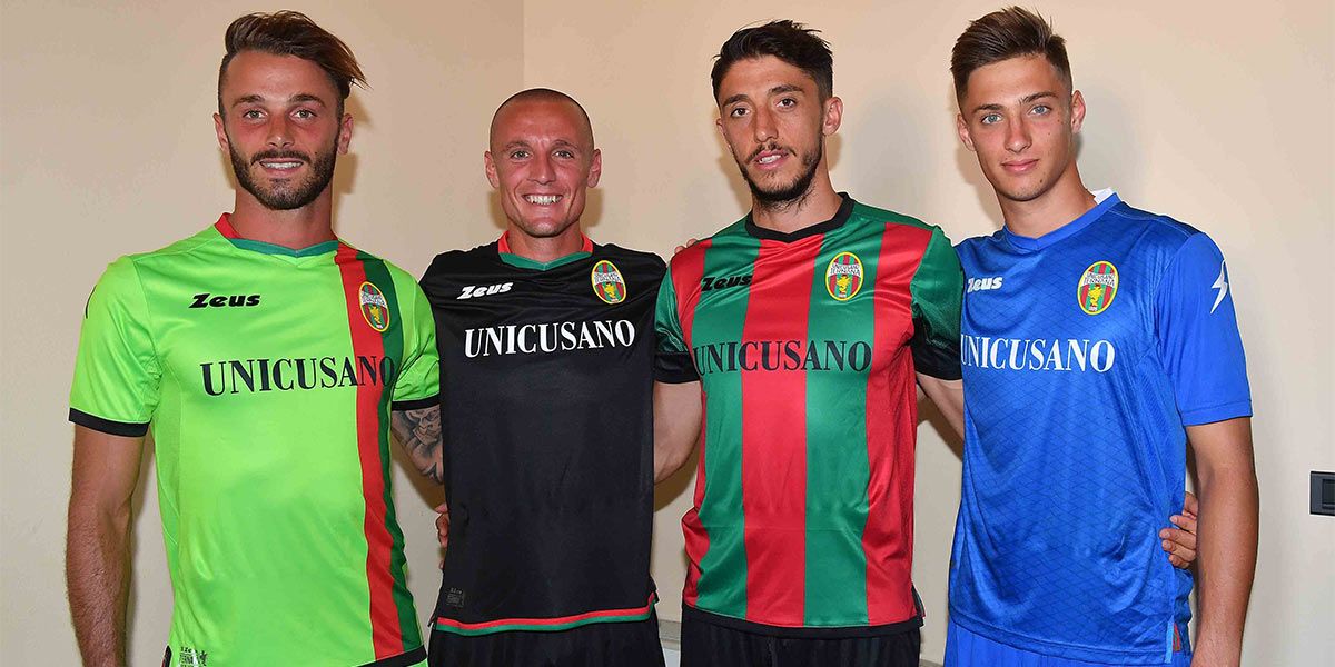 Maglie Ternana 2017-2018 Zeus