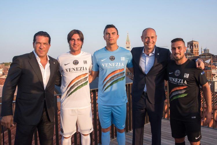 Tutte le maglie del Venezia per la Serie B 2017-2018