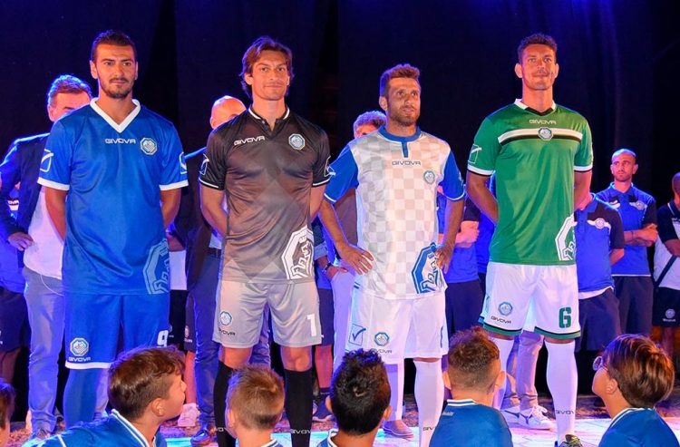 Presentazione maglie Fidelis Andria 2017-2018