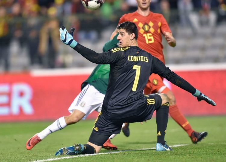 Courtois con la maglia da portiere del Belgio 2018