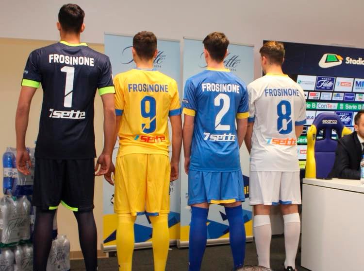 Font Frosinone, divise 2017-2018