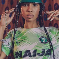Maglia pre-gara Nigeria con scritta Naija
